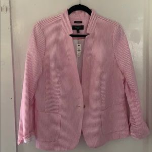 Talbots Lightweight Seersucker Blazer in 14P. NWT